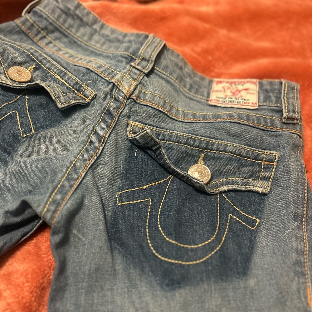 True Religion Blue Jeans with Signature Stitching and Straight-Leg Fit